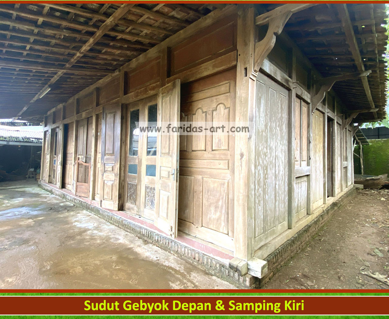 Rumah Joglo Adat Jawa