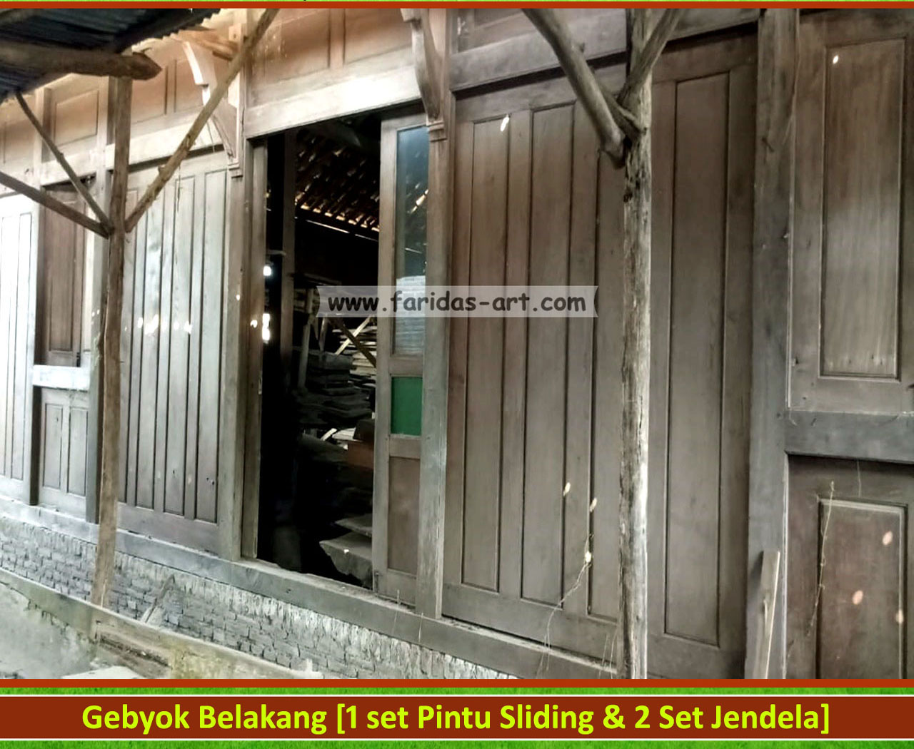 Rumah Joglo Adat Jawa