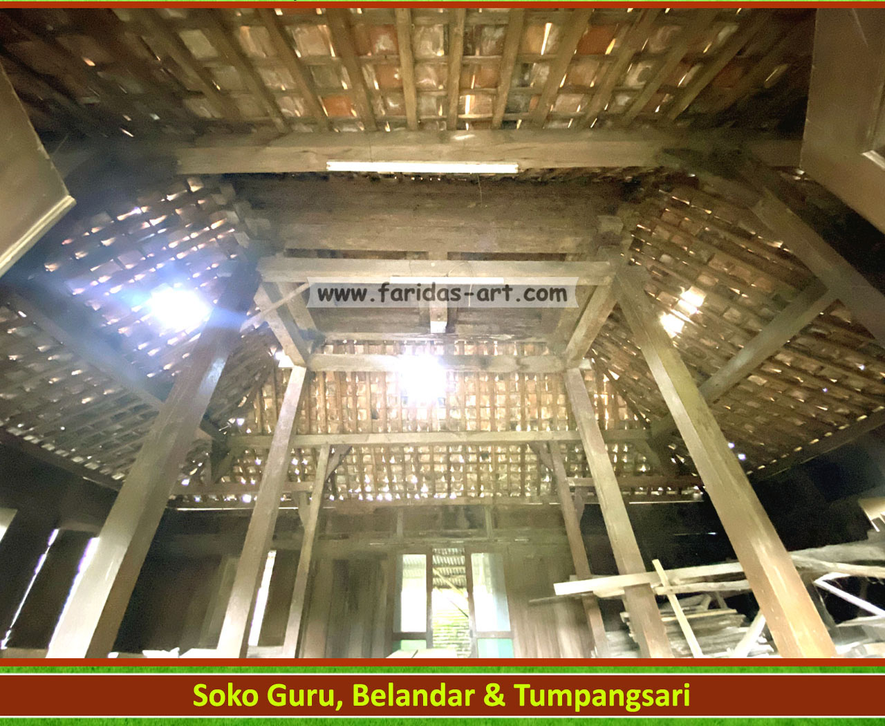 Rumah Joglo Adat Jawa