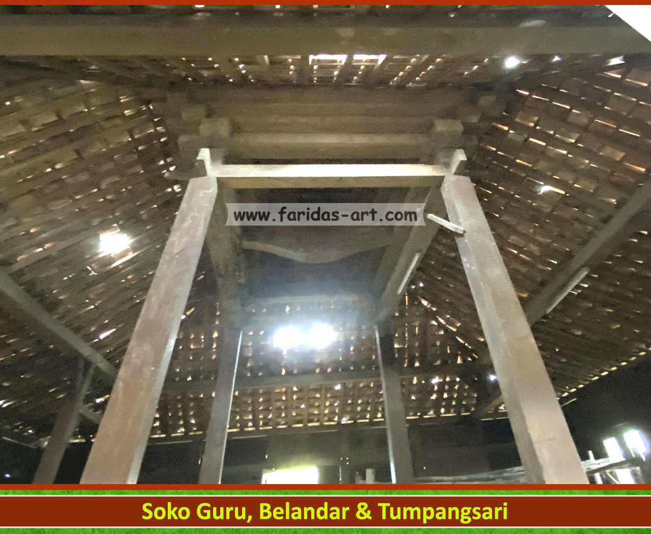 Rumah Joglo Adat Jawa