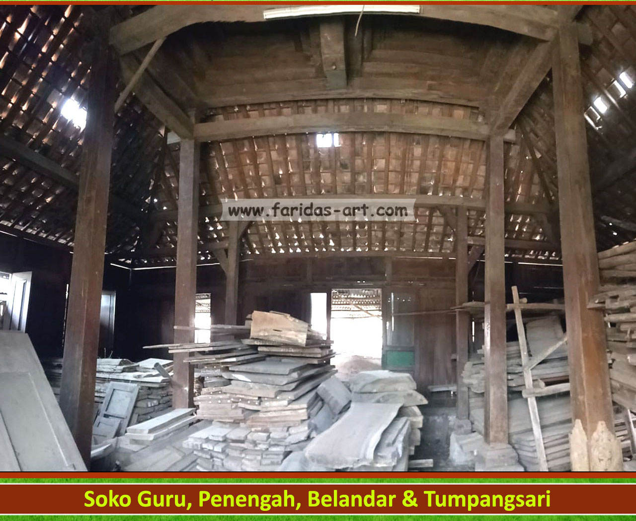 Rumah Joglo Adat Jawa